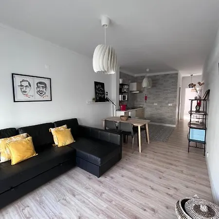 Teodosio - Ar Condicionado-perto Praias - Zona Apartment